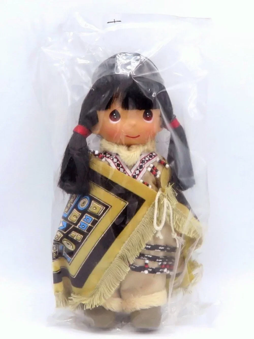 Precious Moments Artist Signed Children of the World Nahkeen Alaska Doll #1531